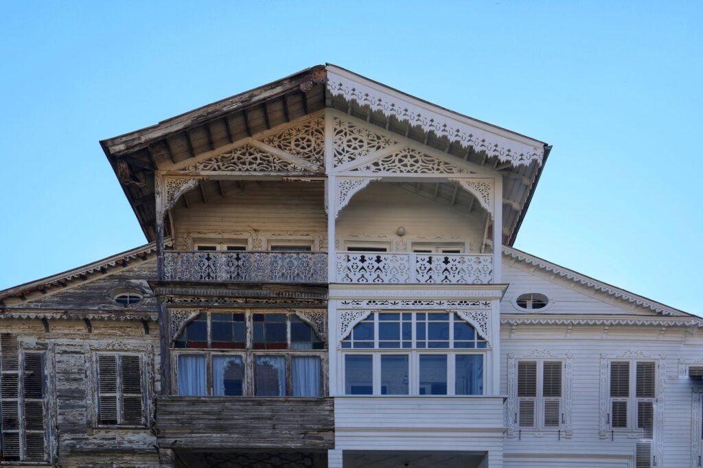Should You Renovate Before Selling?